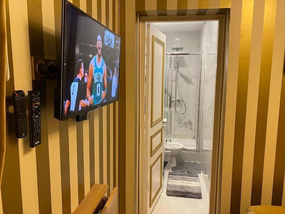 Premium Studio 2 Minutes Walk From Champs-Elysees 巴黎 外观 照片