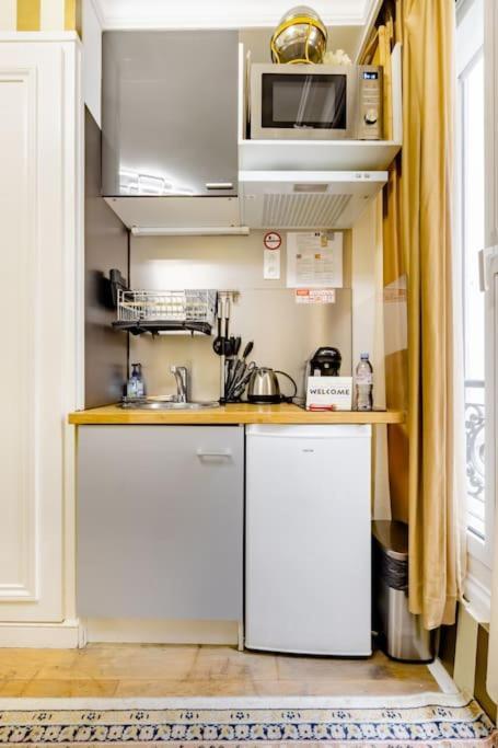 Premium Studio 2 Minutes Walk From Champs-Elysees 巴黎 外观 照片