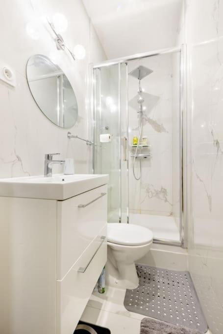 Premium Studio 2 Minutes Walk From Champs-Elysees 巴黎 外观 照片